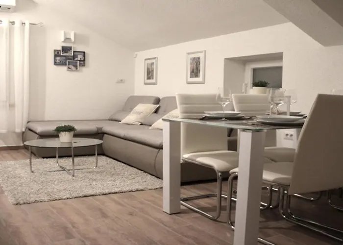 Lejlighed Apartments Porec City